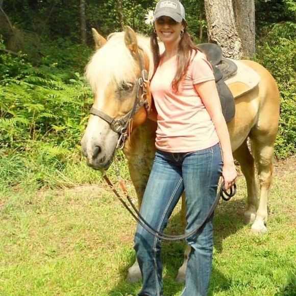 Classy, Country, Casual & Cool - Picture 7 of 7